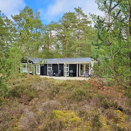 Semesterbostad Cozy In With Kitchen