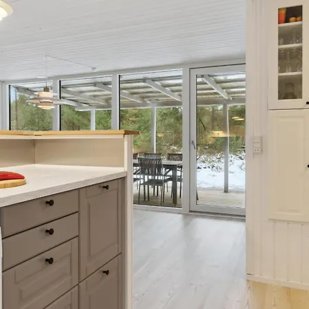 Cozy In With Kitchen Holiday home Hadsund