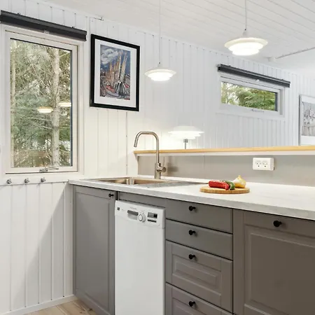 Cozy In With Kitchen Holiday home